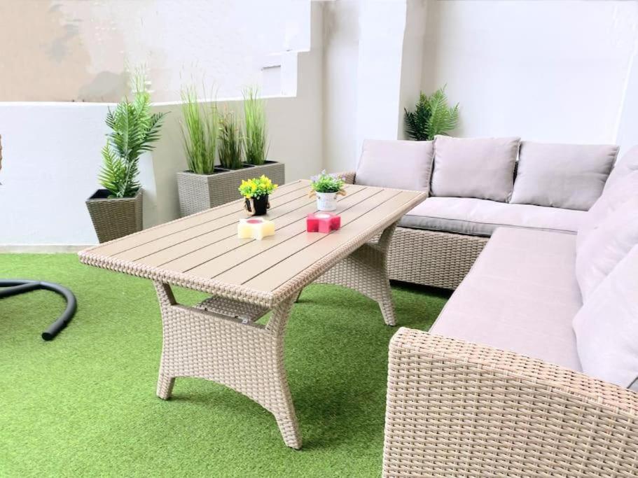 New Amazinglarge Luxury 4Br Suite/1Min Toacropolis เอเธนส์ ภายนอก รูปภาพ