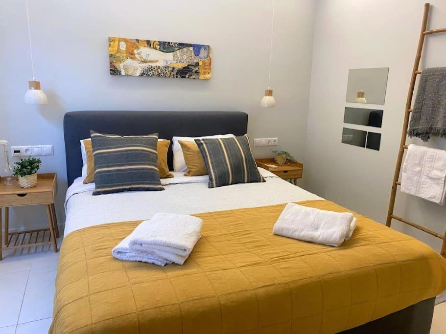 New Amazinglarge Luxury 4Br Suite/1Min Toacropolis เอเธนส์ ภายนอก รูปภาพ