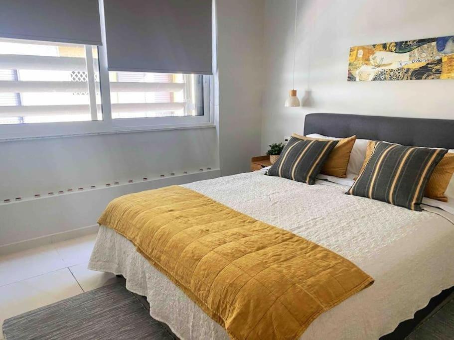 New Amazinglarge Luxury 4Br Suite/1Min Toacropolis เอเธนส์ ภายนอก รูปภาพ