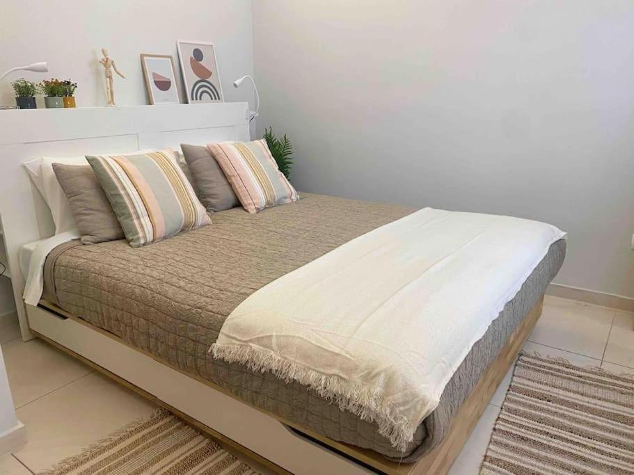 New Amazinglarge Luxury 4Br Suite/1Min Toacropolis เอเธนส์ ภายนอก รูปภาพ