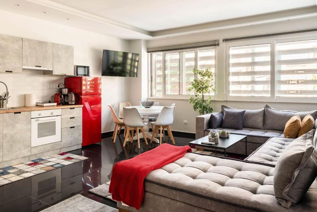 New Amazinglarge Luxury 4Br Suite/1Min Toacropolis เอเธนส์ ภายนอก รูปภาพ